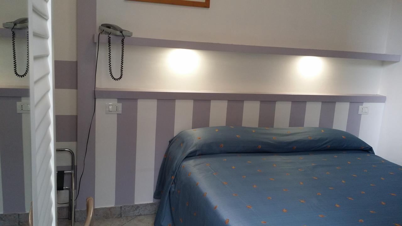 Hotel San Giorgio Alassio Bagian luar foto